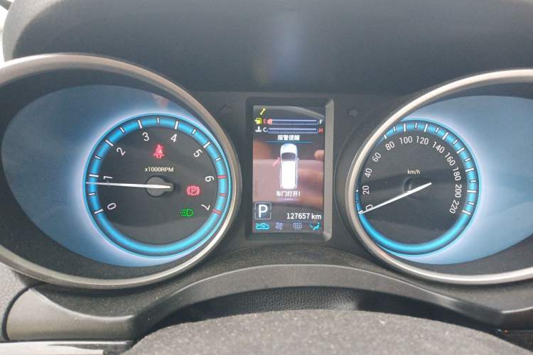 Used Cowin V3 2016 1.5L Automatic SmartLink III