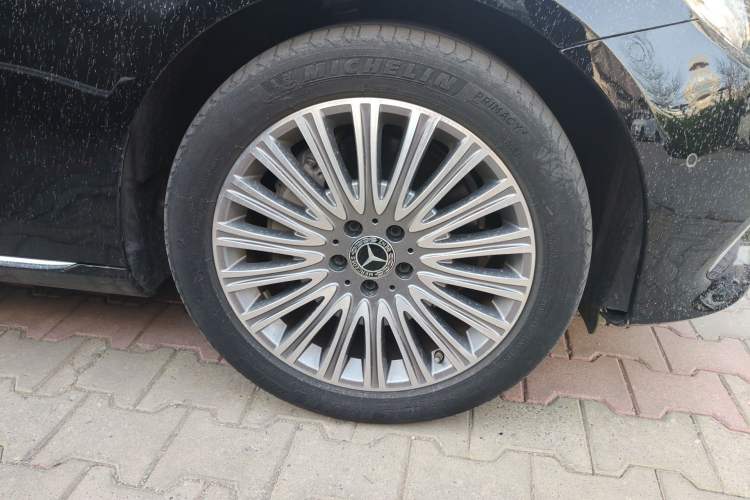 Used Mercedes-Benz E-Class 2020 Facelift E 300 L Stylish Edition