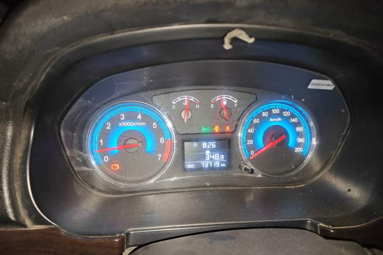 Used Dongfeng Fengon 360 2015 1.5L Manual Luxury 7-Seater China V Emission Standard Instrument Cluster