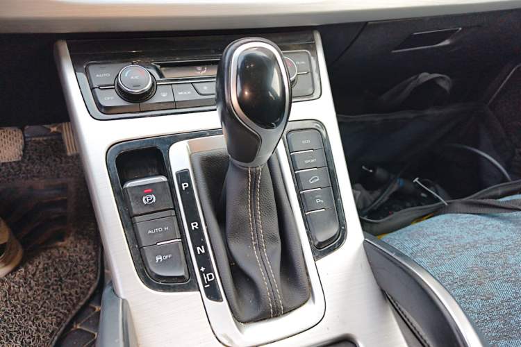 Used Geely Auto Emgrand X7 Sport 2016 1.8TD Automatic Smart Connectivity Version