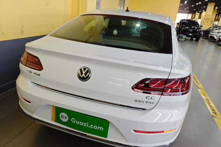 Used Volkswagen FAW-Volkswagen CC 2019 330TSI Huayan Edition China VI
