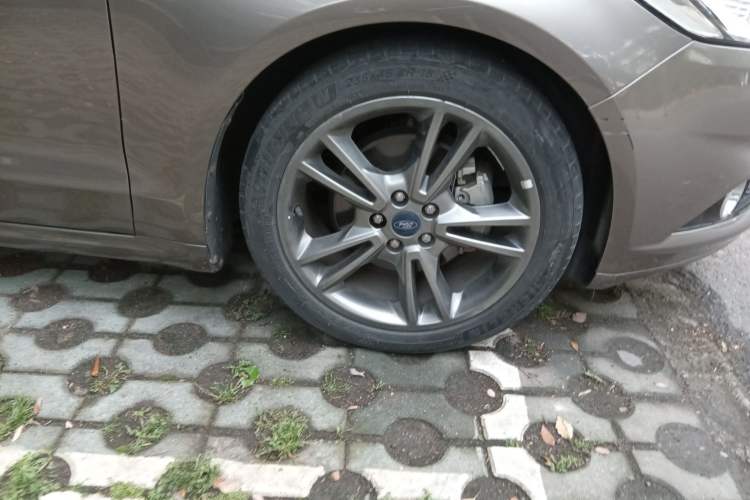 Used Ford Mondeo 2013 2.0L GTDi240 Luxury Sport Model
