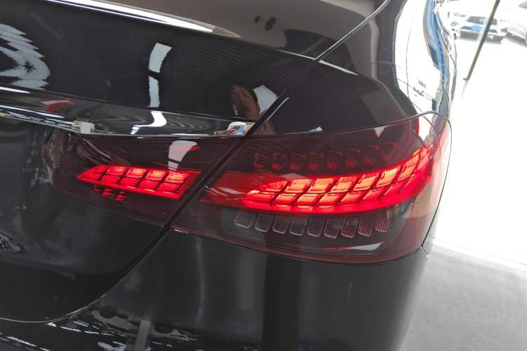 Used Mercedes-Benz E-Class 2023 Updated E 300 L Fashion Edition