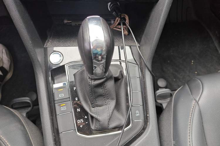 Used Volkswagen Tharu 2022 280TSI Two-Wheel Drive Comfort Edition Gear Lever