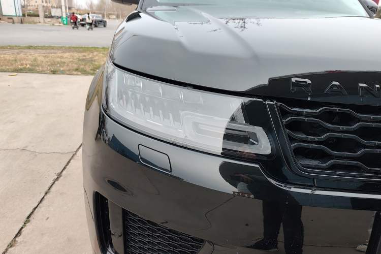 Used Land Rover Range Sport 2022 3.0 L6 YAO Black Edition Right Front Headlight