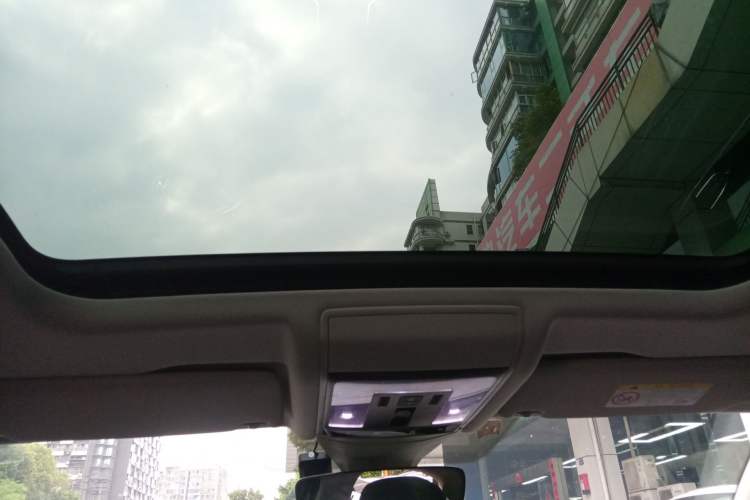 Used Volkswagen Passat 2024 380TSI Dragon Glory Edition Headliner