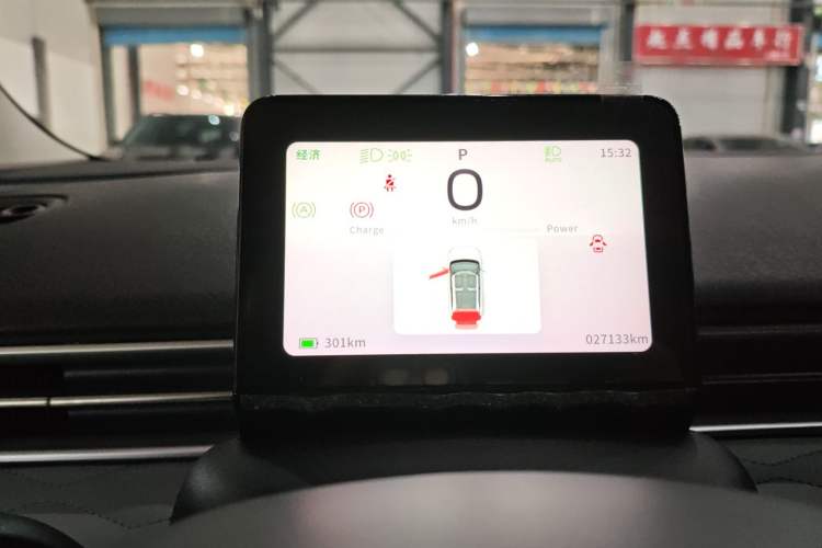 Used Dongfeng NAMMI 01 2024 New Edition 330 Plus Smart+
