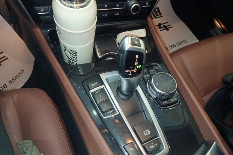 Used BMW 5 Series GT 2014 528i Leading Model
