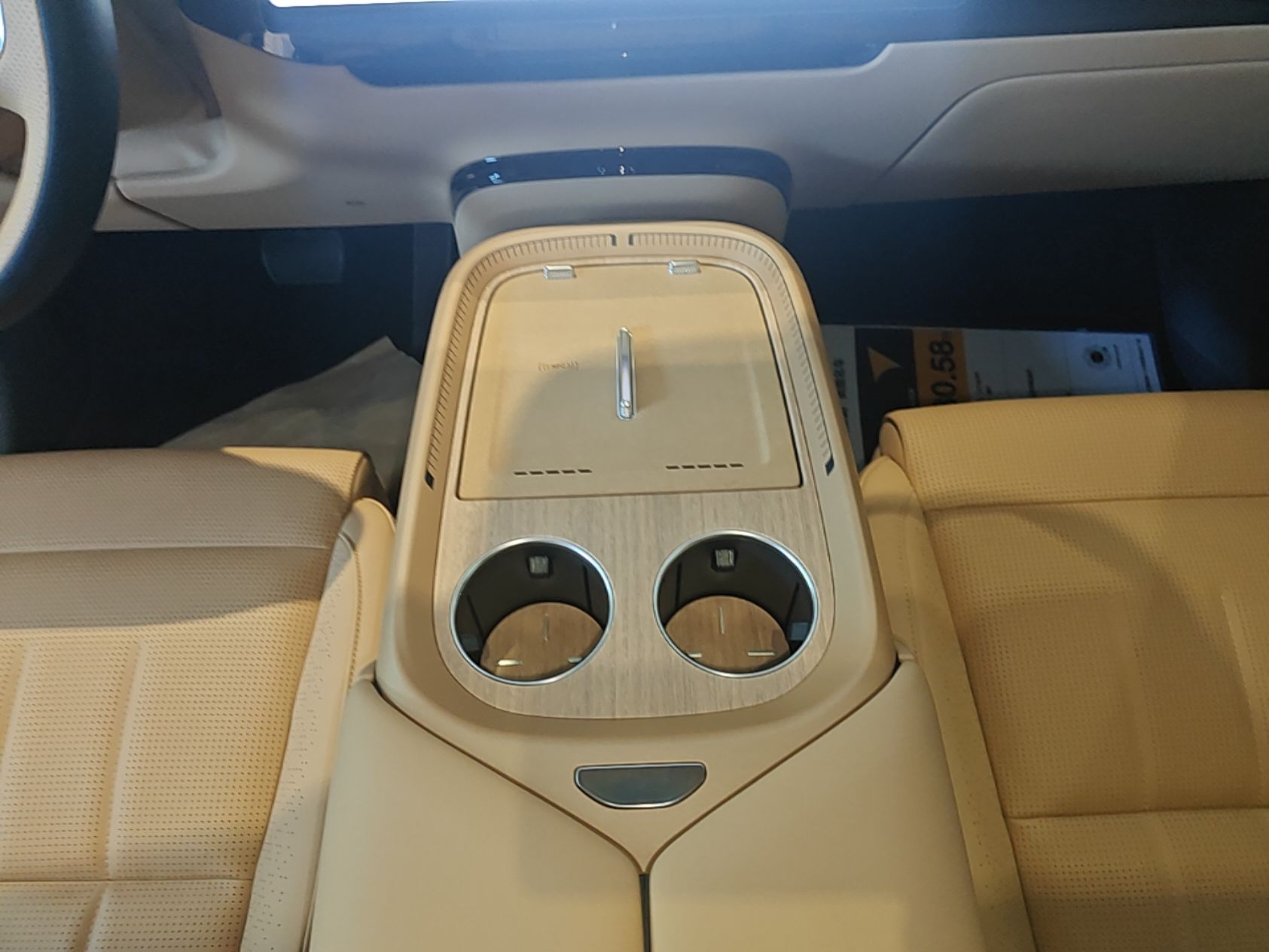 XPeng GX 2026 Model Range-Extended 1585 All-Wheel-Drive Ultra — снимка 16
