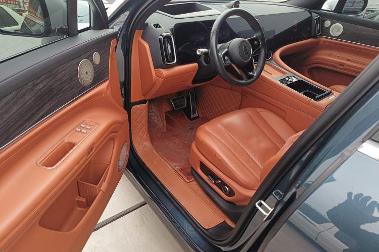 Used Hima AITO M9 2024 Range-Extended Ultra Version 42 kWh 6-Seater Model