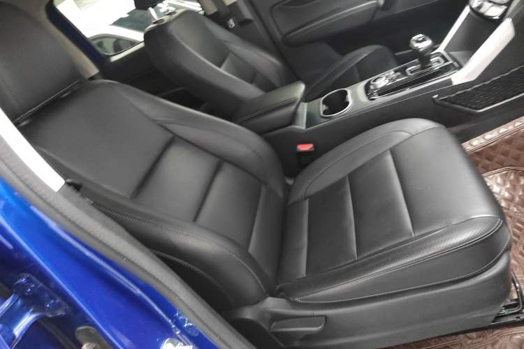 Used Great Wall Poer 2021 2.0T Commercial Version Automatic Diesel 4x4 Elite Long-Box GW4D20M