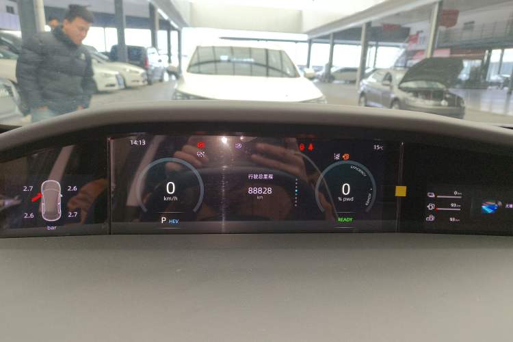 Used Changan UNI-K iDD 2022 Blue Whale iDD 130km 1.5T Prestige Model