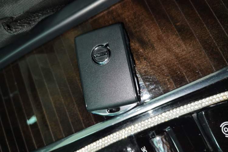 Used Volvo S90 2017 T4 Zhiyuan Edition