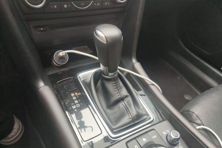 Used Mazda Mazda 3 Axela 2017 Sedan 2.0L Automatic Prestige Model China V Standard
