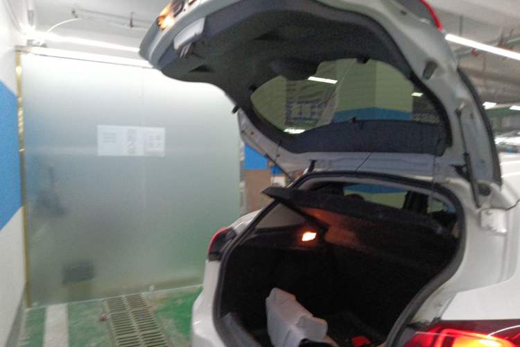 Used Citroen C3-XR 2015 1.6THP Automatic Pioneer Model Trunk