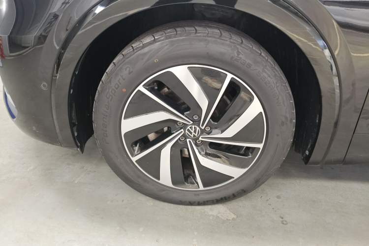 Used Volkswagen Viloran 2020 330TSI Luxury Edition Left Front Wheel Hub