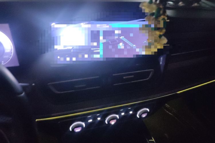 Used Hongqi HS5 2023 2.0T Qixiang Pro Edition
