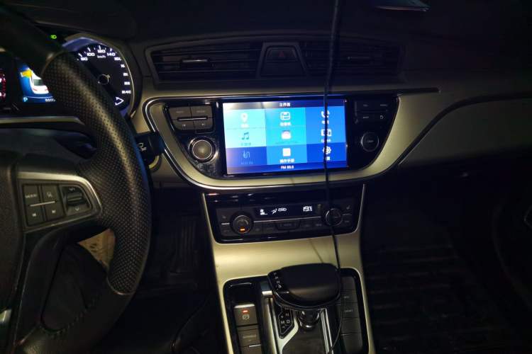 Used Geely Auto Emgrand GL 2017 1.3T DCT Luxury Model