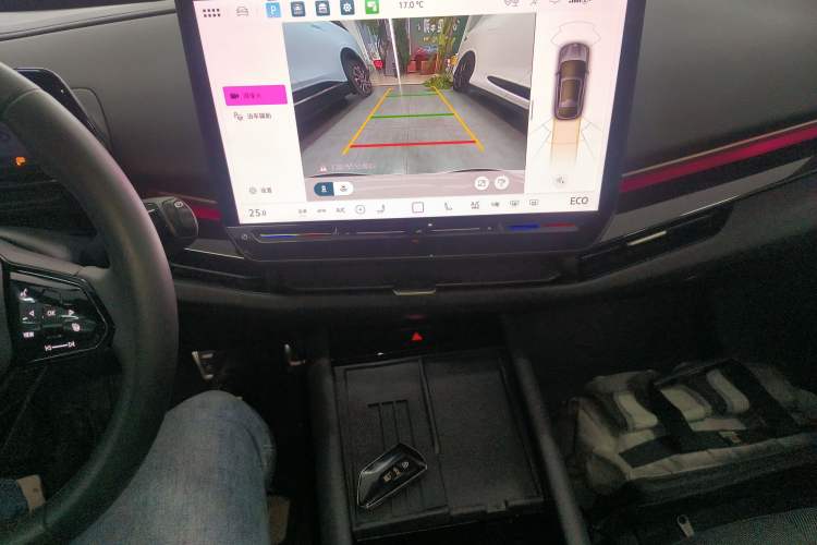 Used Volkswagen ID.UNYX 2024 Pro Long-Range Version
