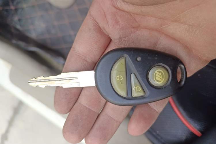 Used Lifan Auto 320 2012 Champion Edition 1.3L Manual Cool Leap Model
