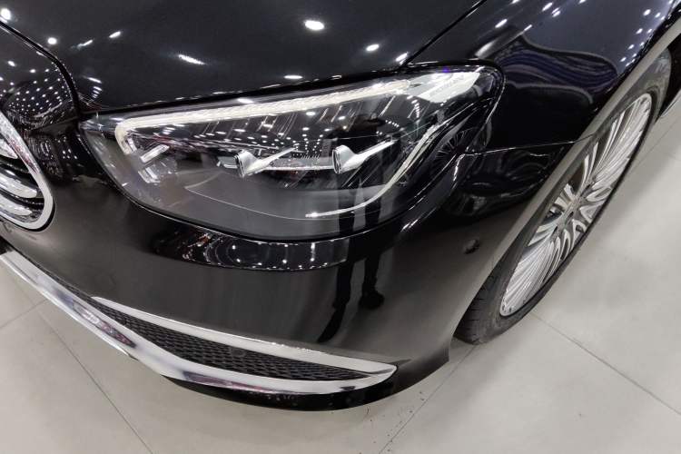 Used Mercedes-Benz E-Class 2022 Second Facelift E 300 L Luxury Edition
