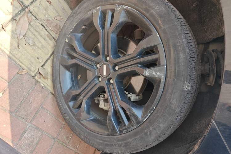 Used Wey VV7 2017 VV7c 2.0T Flagship Model Right Front Wheel Hub