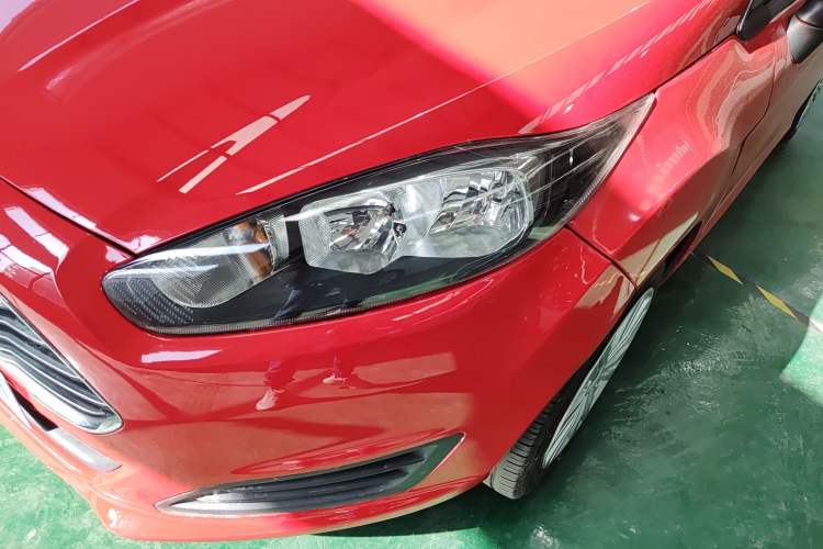 Used Ford Fiesta 2013 Hatchback 1.5L Manual Fashion Edition Left Front Headlight