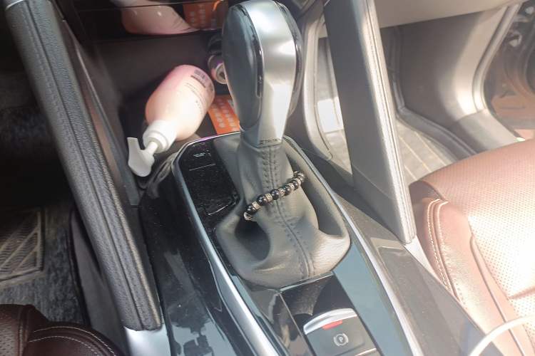 Used Renault Koleos 2017 2.5L Four-Wheel Drive Ultimate Edition
