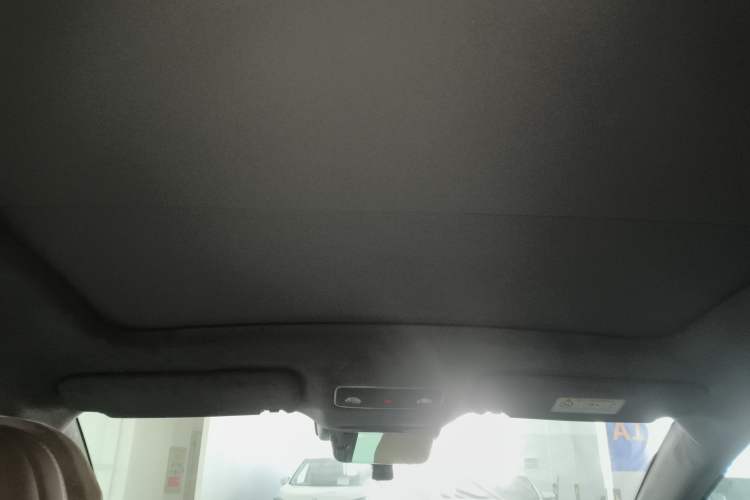 Used Hima Luxeed R7 2025 Range-Extended Version 251 km Max
