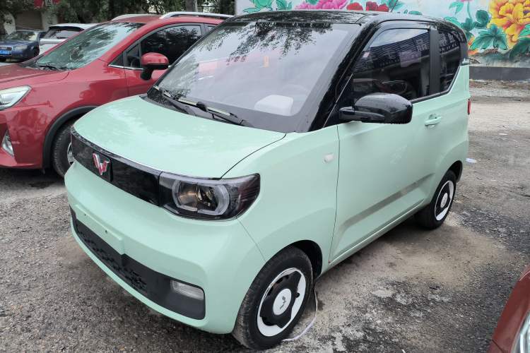 Used Wuling Hongguang MINIEV 2021 Macaron Fashion Model Lithium Iron Phosphate