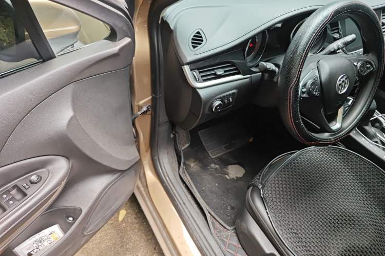 Used Buick Verano 2017 Sedan 20T Dual-Clutch Leading Model