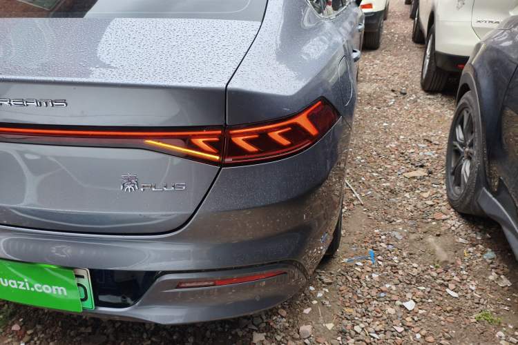 Used BYD Qin PLUS 2023 Champion Edition EV 510KM Leading Model