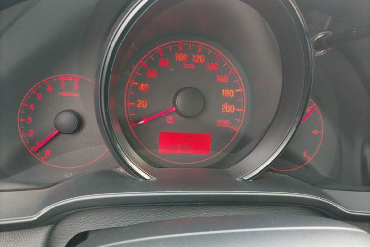 Used Honda Fit 2014 1.5L LX Manual Comfort Model
