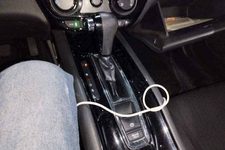 Used Honda Vezel 2015 1.5L CVT two-wheel drive Comfort trim