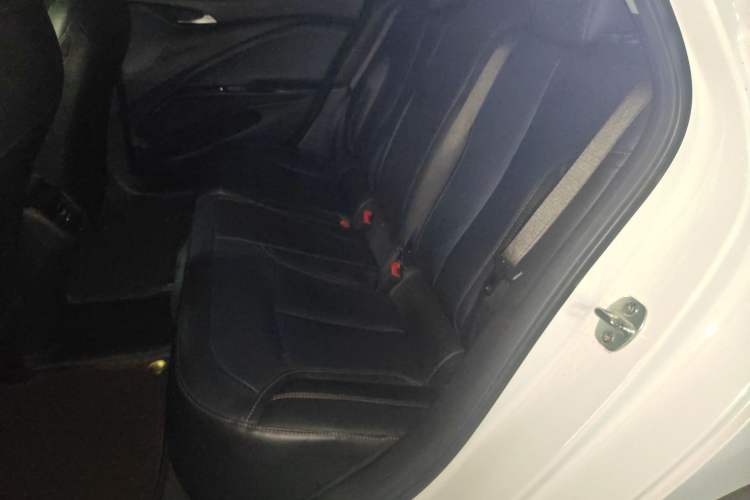 Used Buick Velite 6 2022 Connected & Shared PLUS