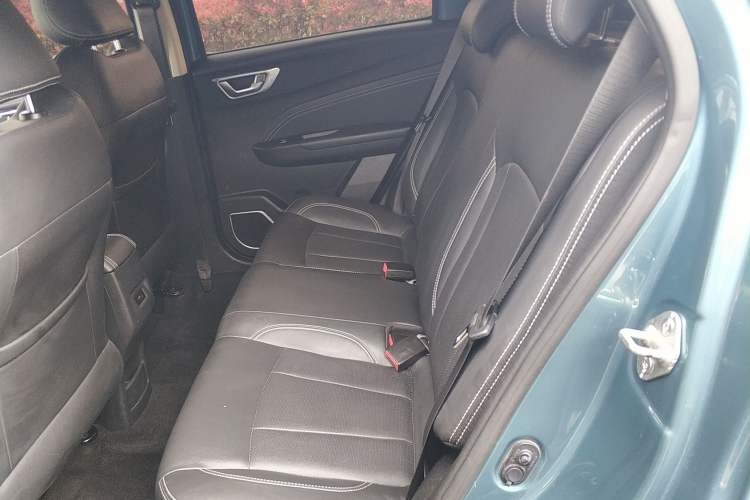 Used Geely Auto Vision X3 2019 Upgraded Model 1.5L CVT Prestige Version Left Rear Seat