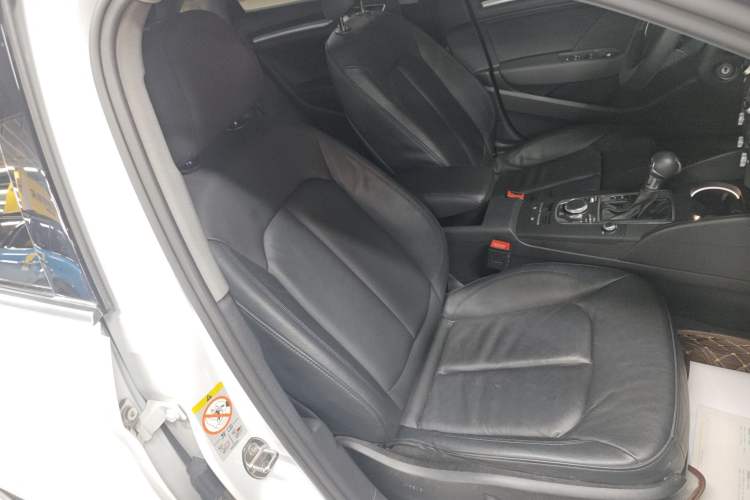 Used Audi A3 2019 Limousine 35 TFSI Style Version China V Emission Standard