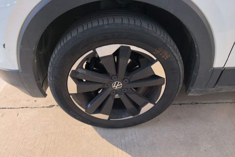 Used Volkswagen Tacqua 2023 200TSI DSG Joy-Connect Edition
