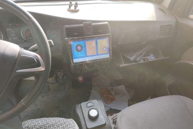 Used Wuling Rongguang EV 2020 Basic Version 7-Seater 300 km
