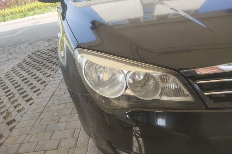 Used Roewe 350 2013 350S 1.5L Manual Xunchi Edition