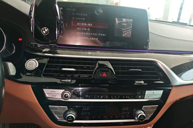 Used BMW 5 Series 2018 Restyled 530Li Luxury Edition M Sport Package
