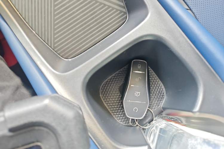 Used BYD Seagull 2025 Intelligent Driving Version 305 km Dynamic Edition Vehicle Key