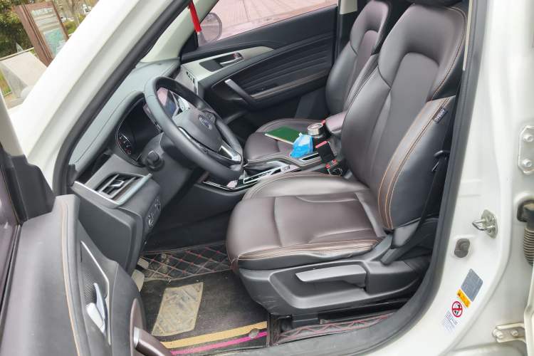 Used Changan CS35PLUS 2018 1.6L Automatic Changlian Edition China V Standard