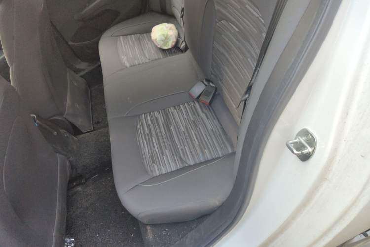 Used Chevrolet Cavalier 2018 320 Manual Enjoyment Edition
