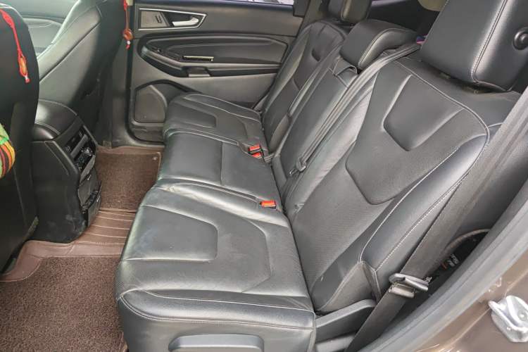 Used Ford Edge 2015 2.0T GTDi Four-Wheel Drive Prestige Model