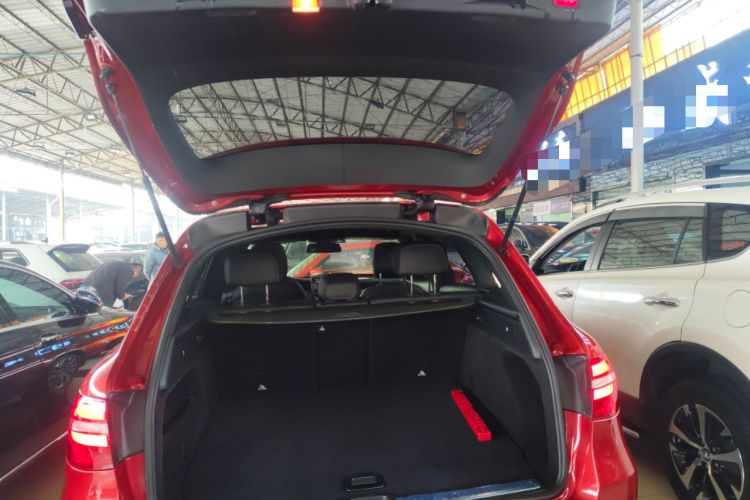 Used Mercedes-Benz GLC 2018 Facelifted GLC 260 4MATIC Dynamic Edition