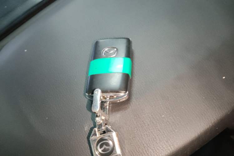 Used Mazda CX-5 2024 2.0L Automatic Two-Wheel Drive Comfort Version Vehicle Key