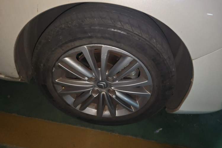 Used Citroen C4L 2014 1.8L Intelligent Drive Automatic Enjoyment Model
