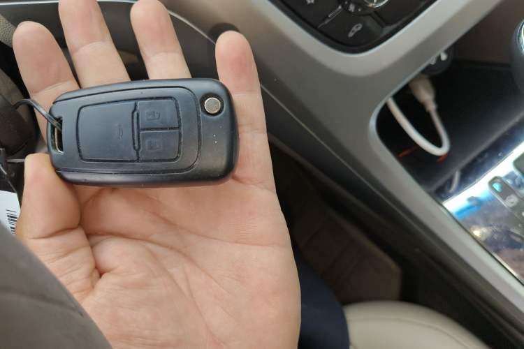 Used Buick GT 2013 GT 1.6L Automatic Fashion Edition Vehicle Key