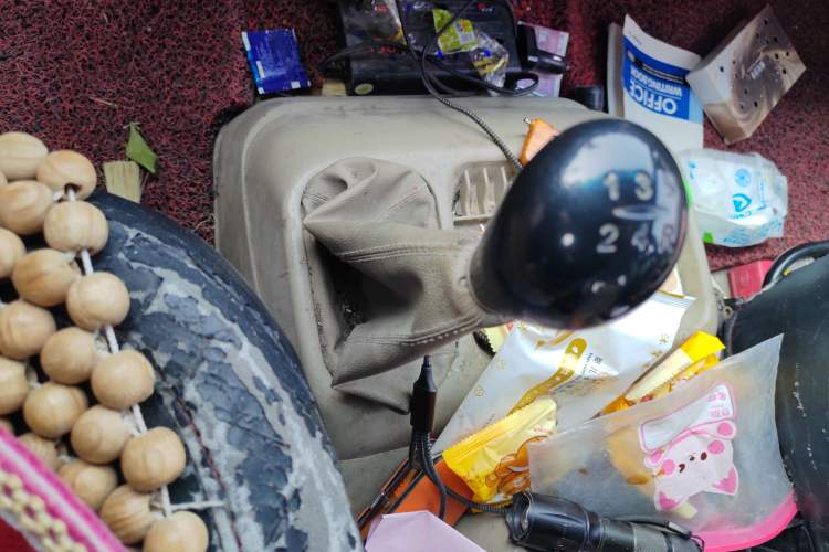 Used JAC Group Refine 2011 2.4L Government Procurement Version Manual Luxury Trim